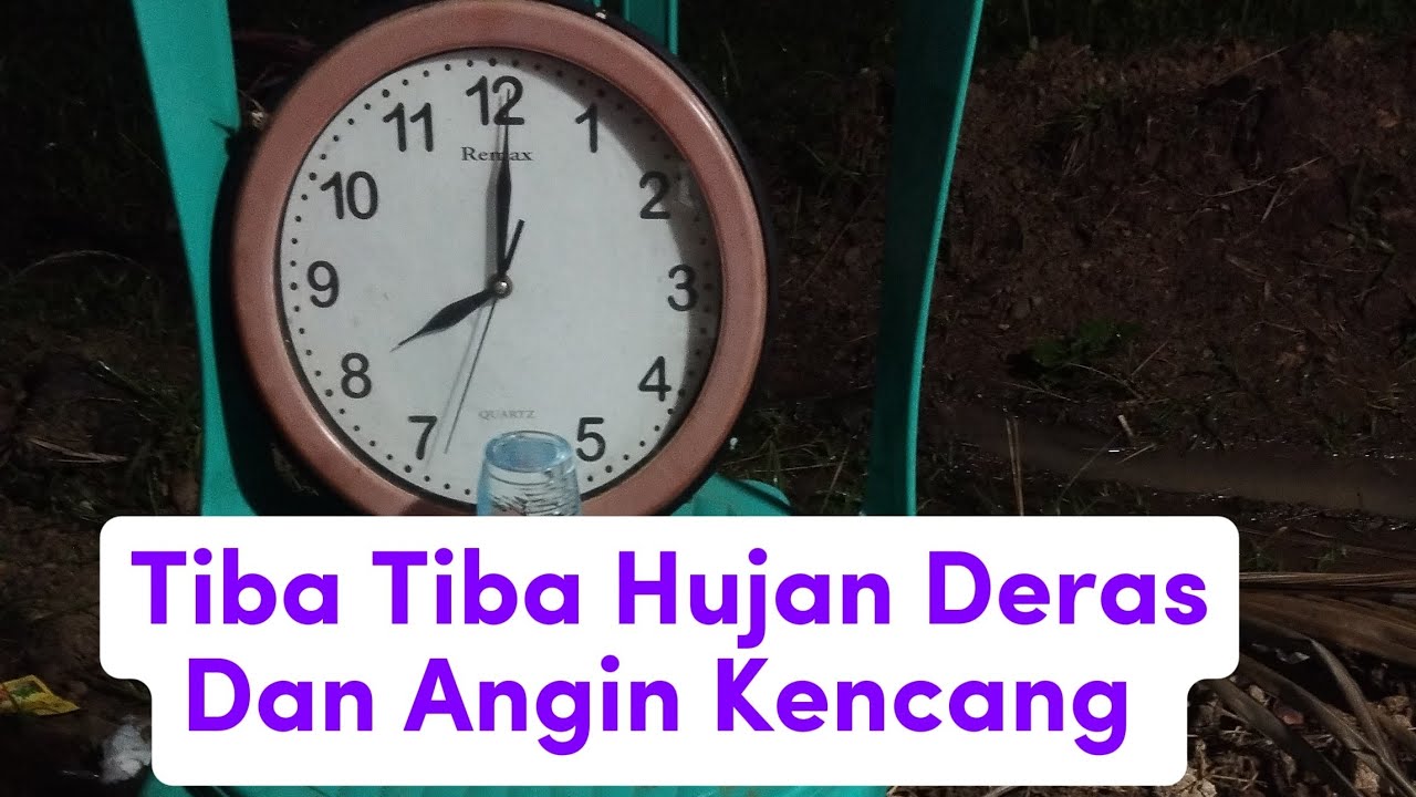 Dikuburan ngaji malam || Diguyur Hujan Dan Angin Kencang