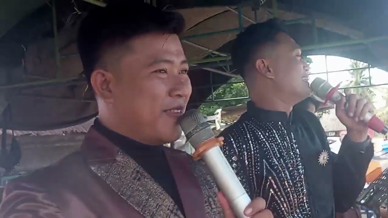 Ini artis bang deswa yang nyanyi campursari main kibot Zul baki cafe