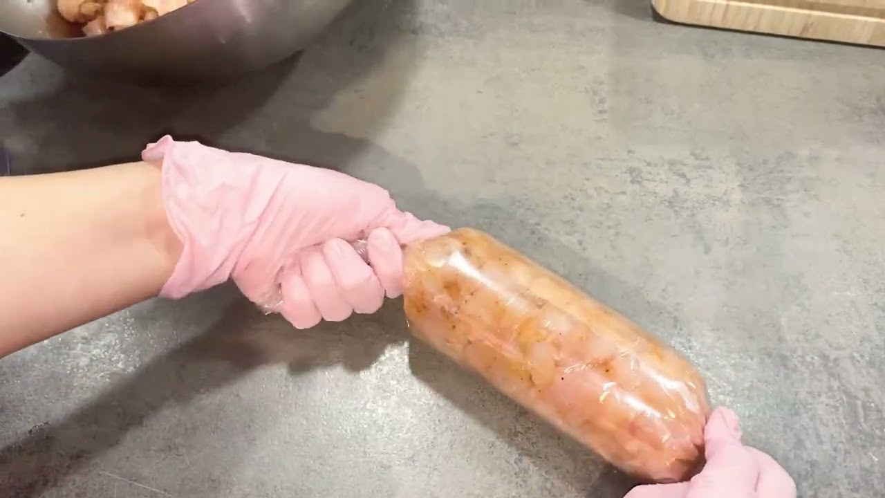saucisses de poulet fumées, faites maison et pleines de saveur 🇫🇷🔥🍗فين الي بيحب المدخن علي اصوله