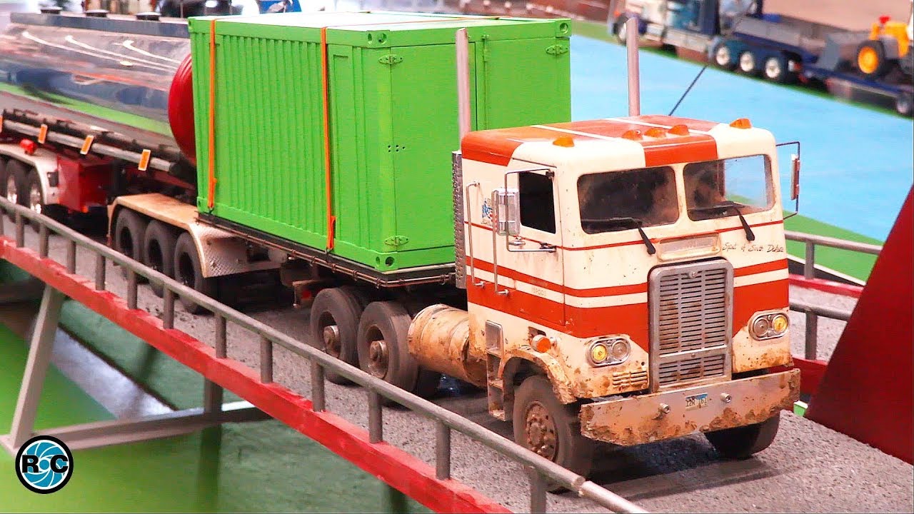 RC US Truck 🚚 Wedico Freightliner 1:16 scale