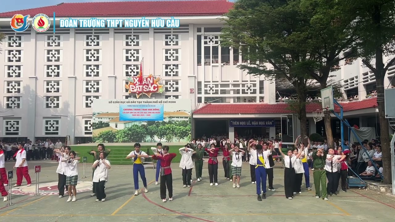 🌟 LỚP 11B11 – HỘI THI FLASHMOB NĂM HỌC 2025 – 2026 🌟