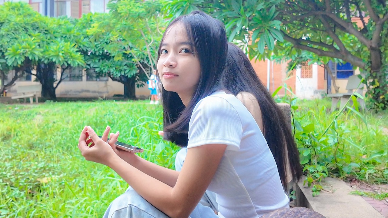 Interview Accidentally Beautiful Female Students On Their Study in Phnom Penh, Real Life Cambodia