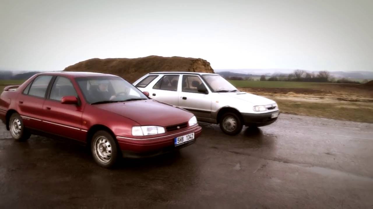 Retro drag race - &Scaron;koda Felicia vs. Hyundai Lantra GT