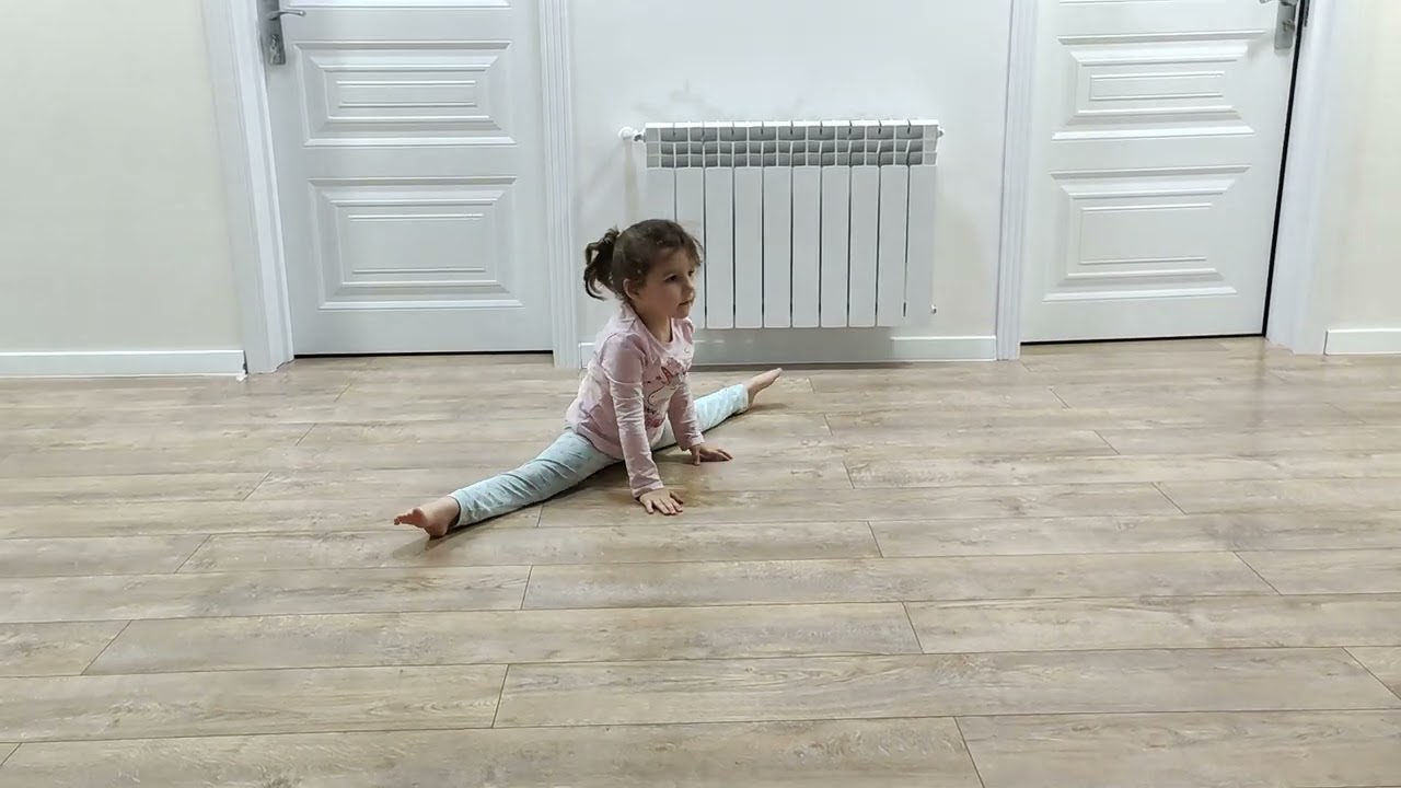 Gimnastika. Evdə oyrəndiyimiz hərəkətlər...