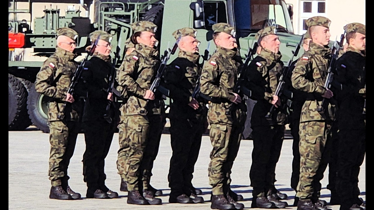 JAROCIN: Przysięga żołnierzy dobrowolnej zasadniczej służby wojskowej.
