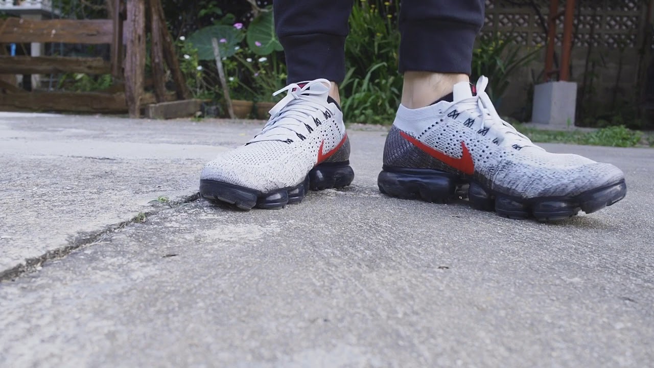 Nike Vapormax Pure Platinum / Red University on feet