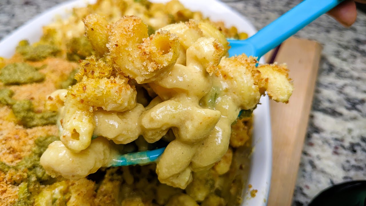 CREAMY Vegan Mac and Cheese #macandcheese #recipe #vegan