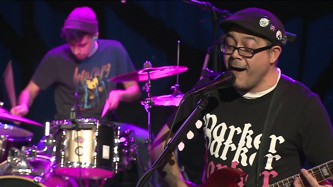 Eddy and the Arsons - LIVE on WGN News
