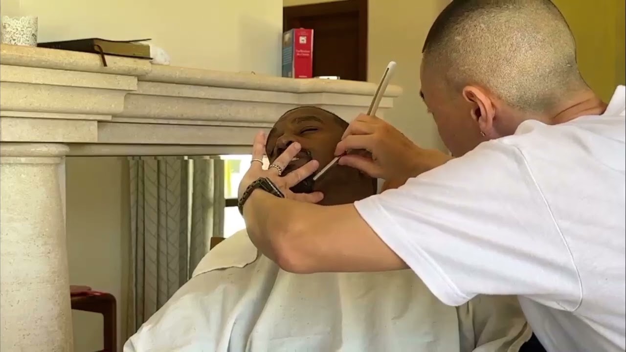 YE Previews New Song  Jared  From WW3