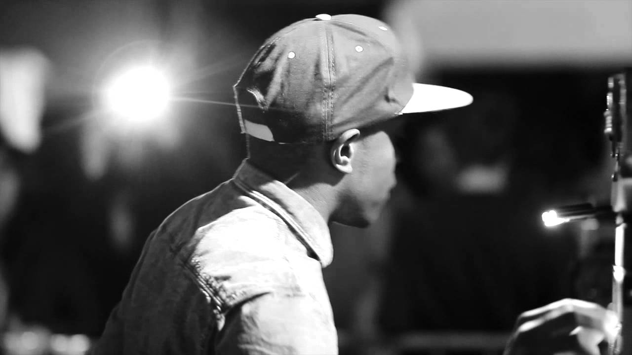YOUNG WARRIOR // REGGAEBUS FESTIVAL 2013 // RAW EDIT