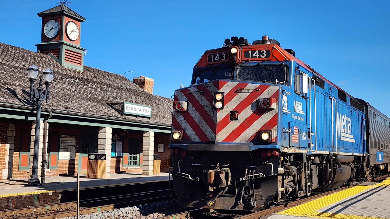 Barrington Railfanning FT. Metra F59PHIs, Red Mars Light, Evening Rush, And More - 2/23/26