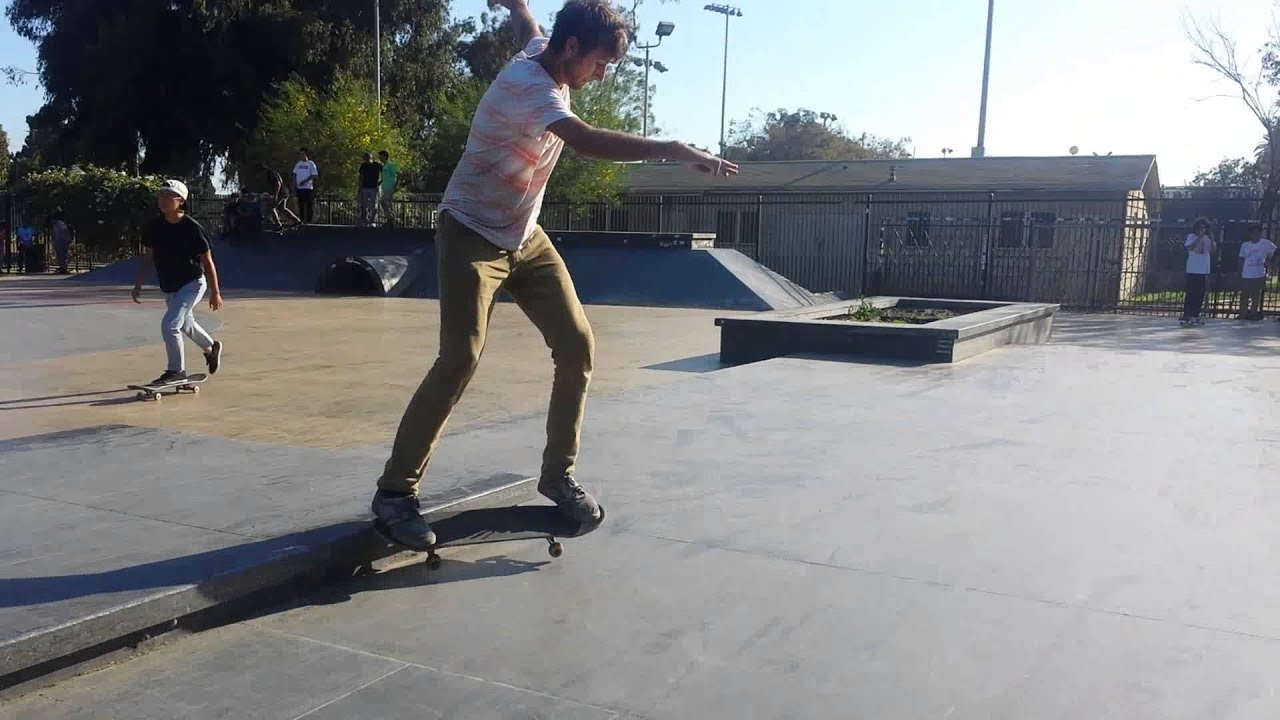 Crazy Creative Manual trick at STONER!!!