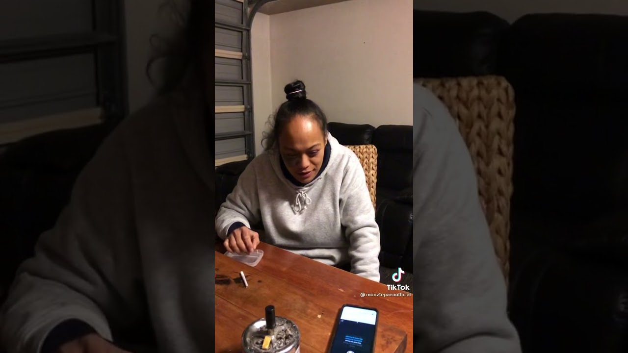 Monz Tepaea Singing Mirror 😍