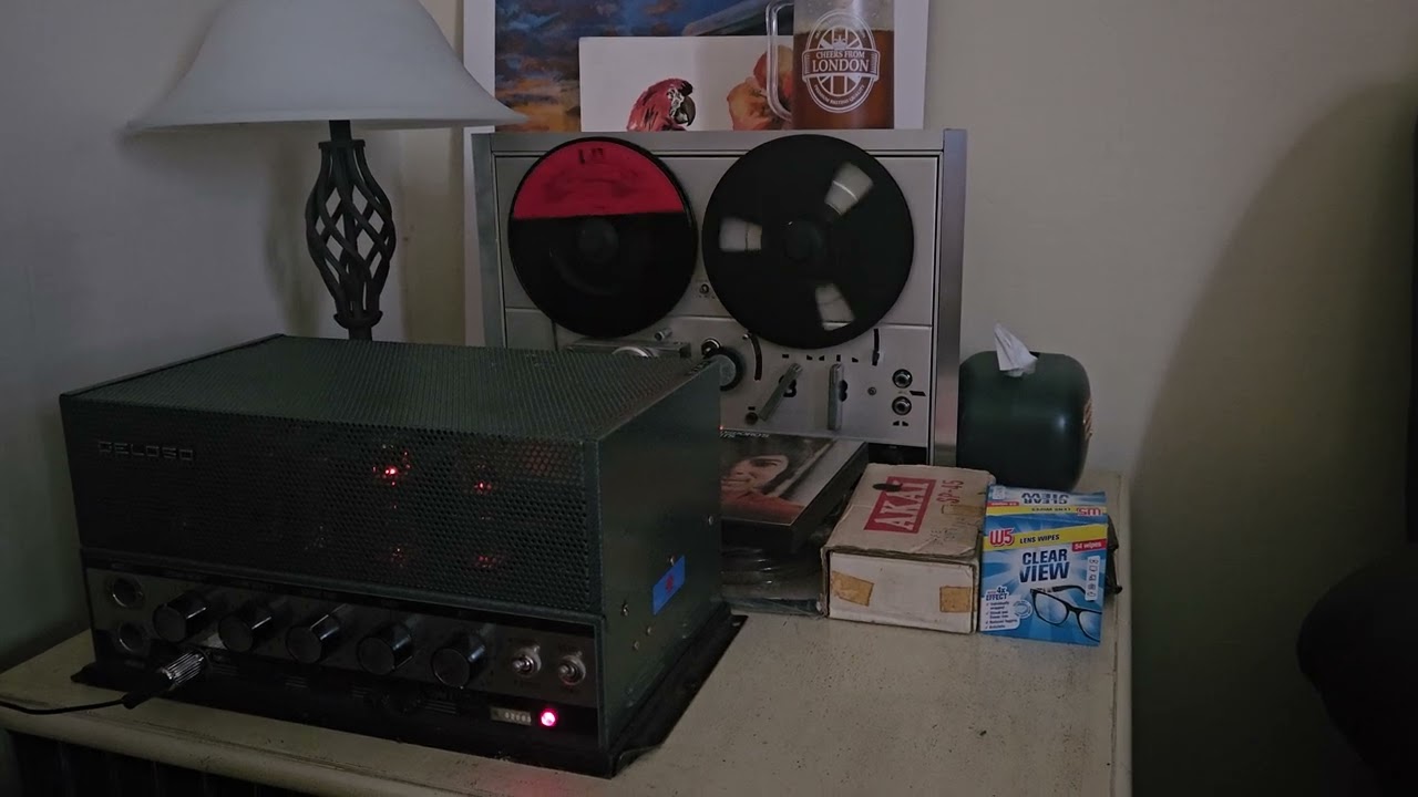 Geloso 3227-A together with an Akai 4000D Reel to Reel player