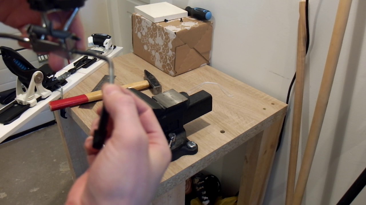 How to increase ski brake width