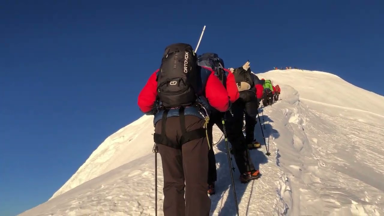 Mera peak 6476M, Summit push day.