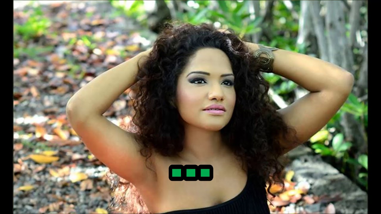 Laura Beg - Ti Love Paroles