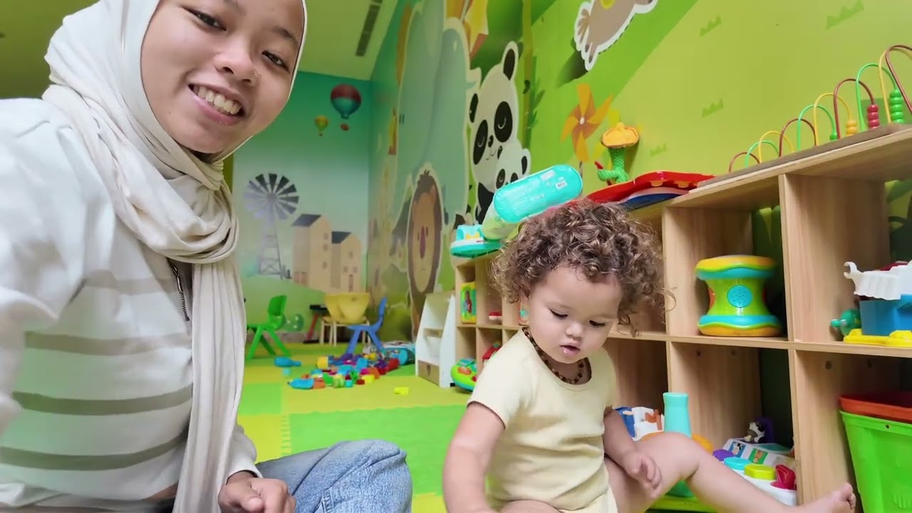 RANDOM VLIG AUNTY DAN BABA