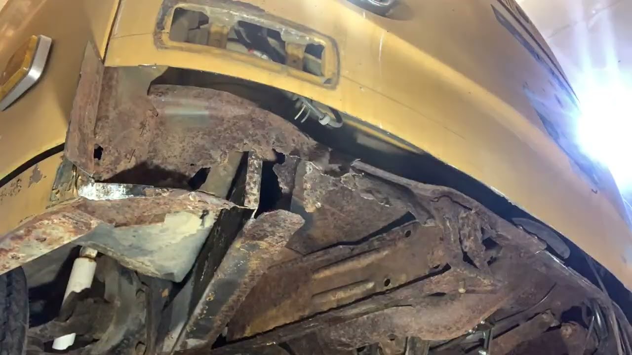VW Bus Project removing more rusty bits EP 6