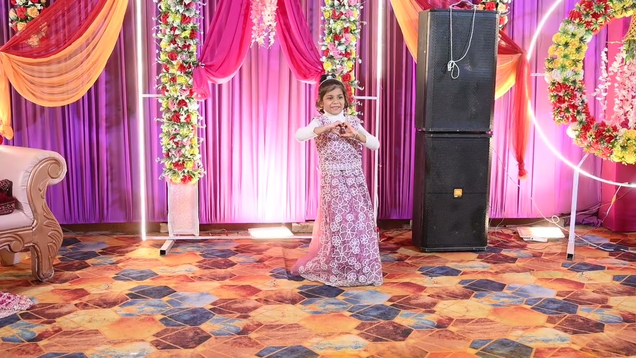 Pari dance performance