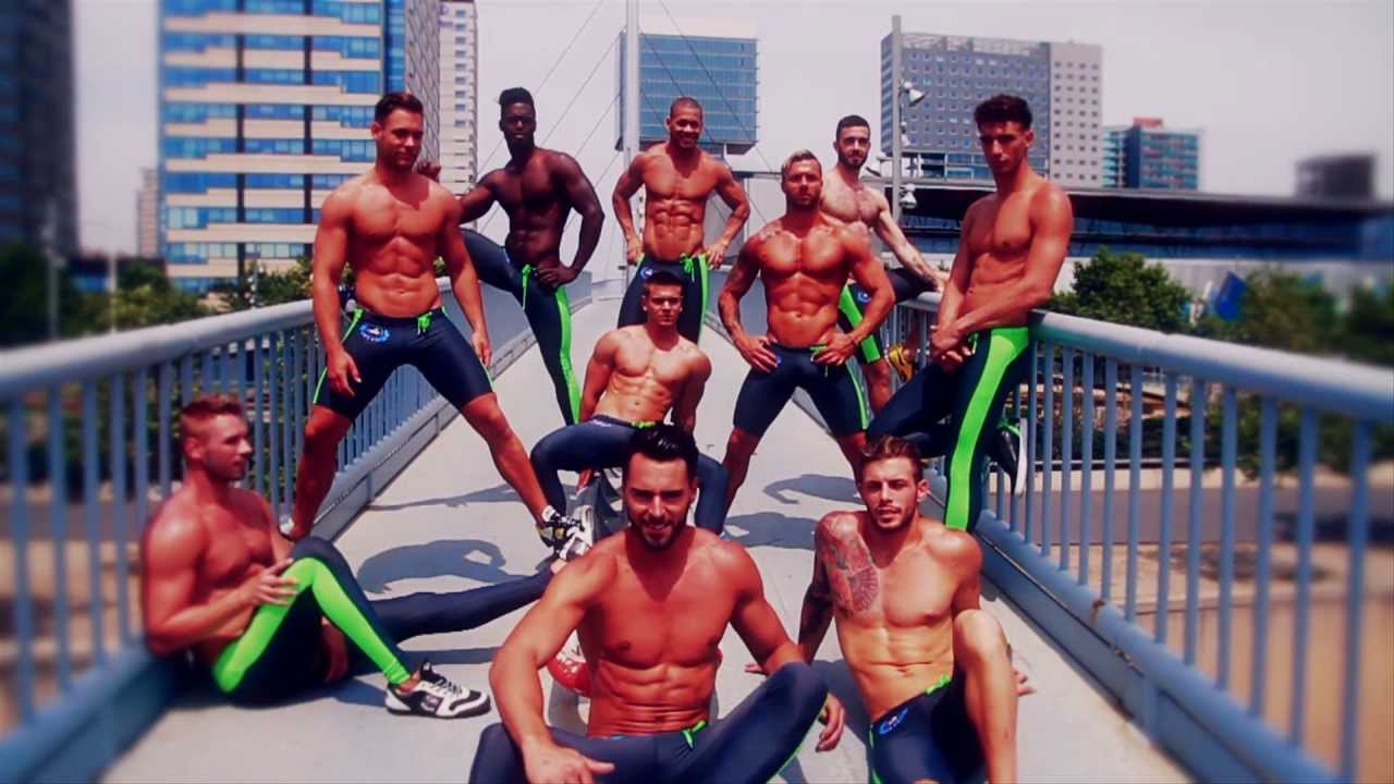 NEVER BACK DOWN! New ES Collection Athletic 2013 Campaign