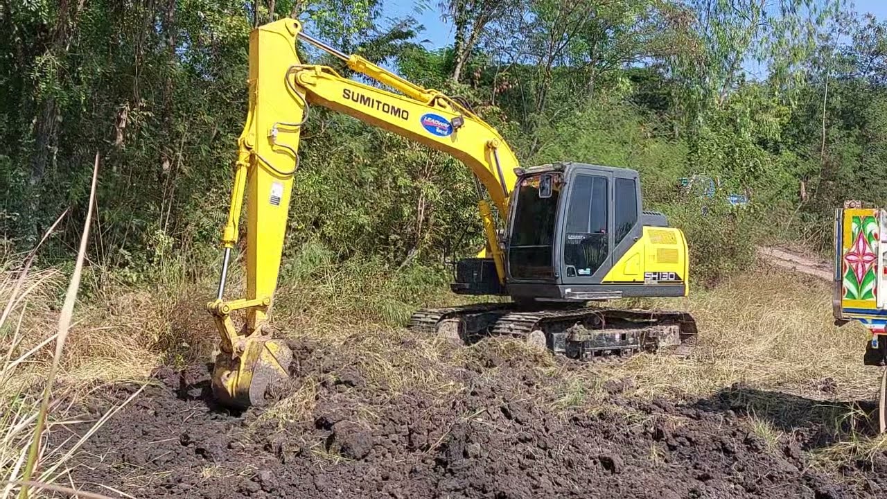 SUMITOMO SH130-6 จัดว่าเร็ว เจอดินดำงานลอกนา ดวงสมพงษ์ จัดให้ excavator and truck EP.9009