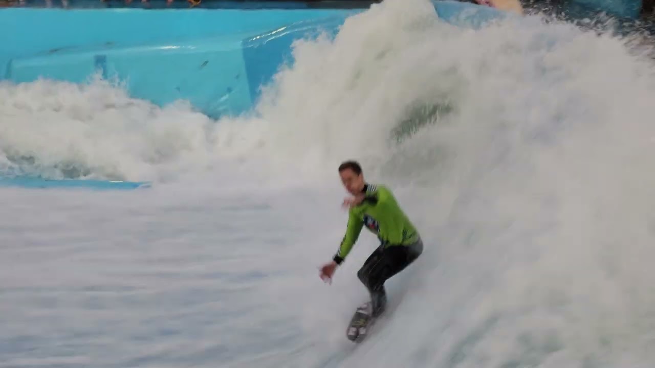 Marcus Richardson semi final strapped run(3) FlowRider Flow Barrel Mall Sport Chile 2024 Contest