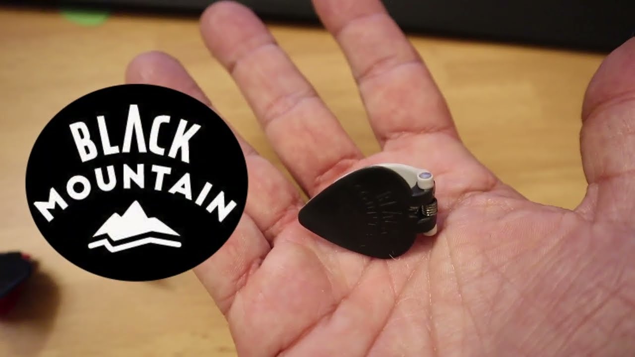 These special picks allow you to use your fingers at the same time - Black Mountain thumb picks