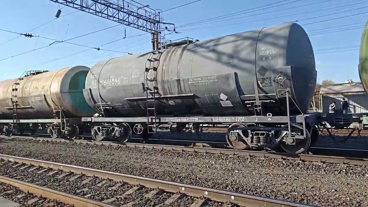 2ТЭ10У-0487 с грузом отправляется в сторону ст. Никель