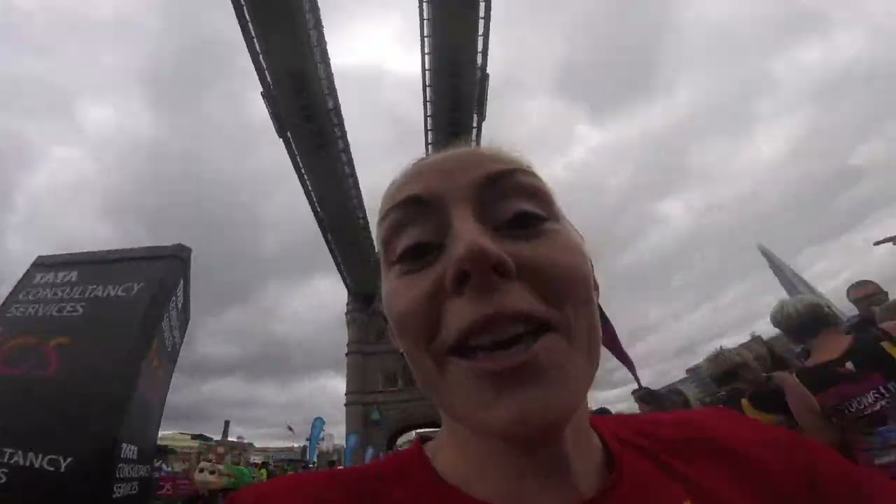 Elly & Diana run the London Marathon 2024 - raising funds for the Pancreatic Cancer Research Fund!