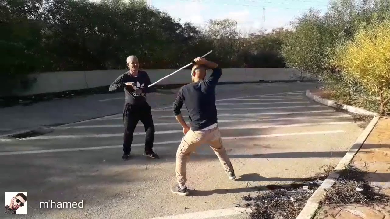الشيخ عبد القادر الخرفي و ڨندوزو التوفيق الله يبارك /رياضة العصا التقليدية القتالية