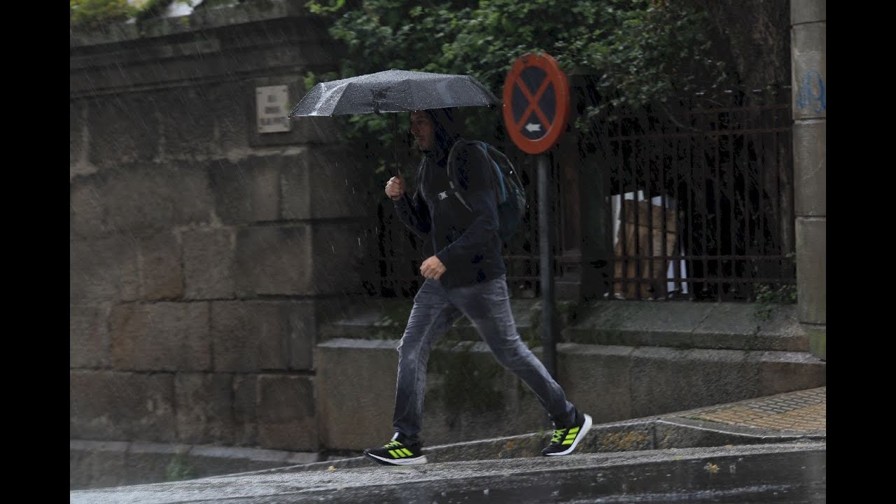 Fuertes lluvias en Ourense provocan algunas incidencias