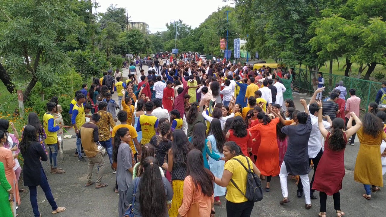 Ganpati sthapana railly sjmc davv students in compass 3 September 2019