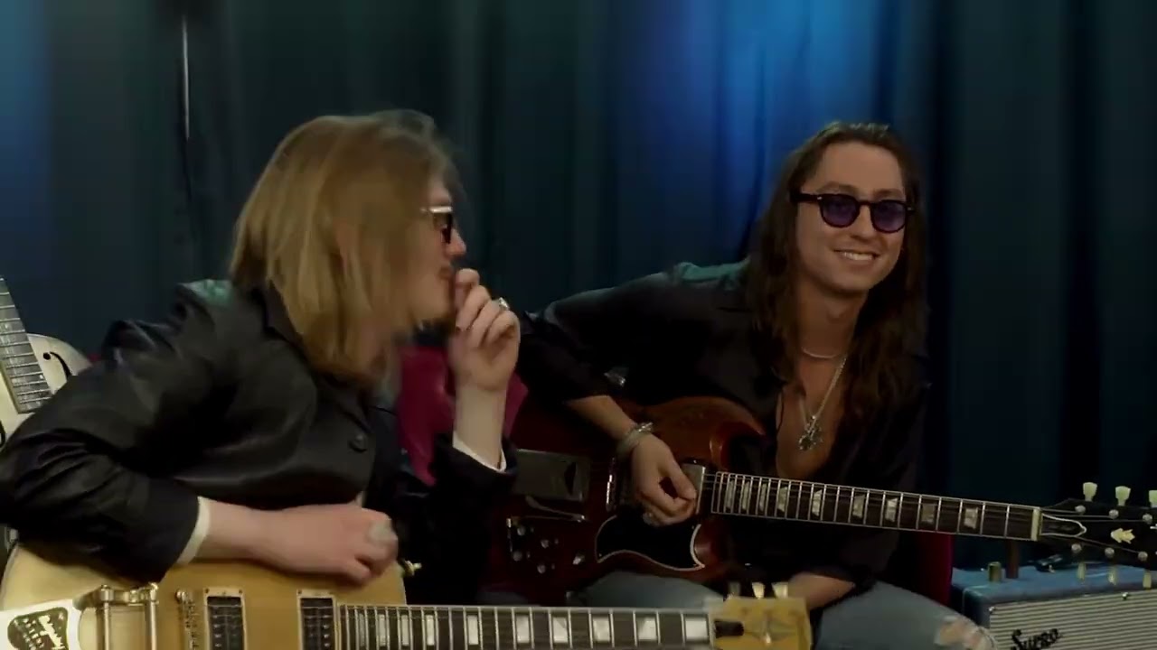 Chris Turpin and Jake Kiszka's Beautiful Guitar Playing