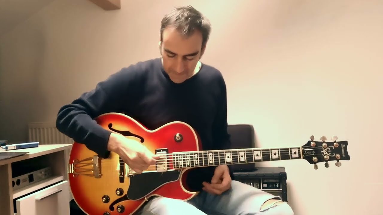 Just The Two Of Us - Loop Guitar Solo /  Ibanez 2616 CS played by Ben Richou ( 2M+T #5  )