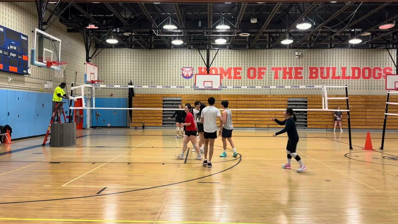 Tush Push vs. Backrow Shots | NY Urban Co-ed Winter 2026