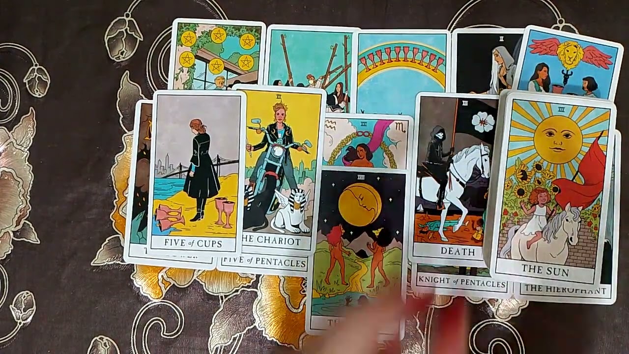 Why people feels so jealous from you #currentfeelingtarot #tarot #tarotwithannemarie #hinditarot