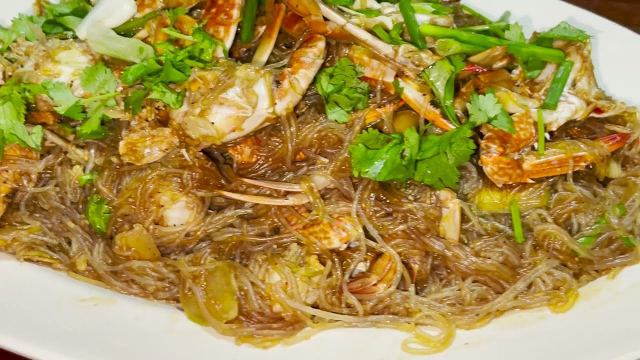 Yummy Stir Fried Crab with Glass Noodles