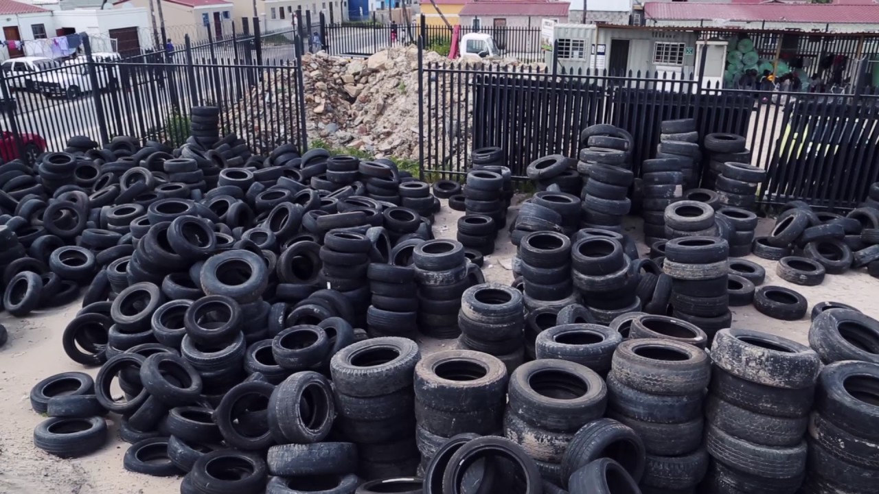 DIY Sustainable Building Guide   1  Packing Tyres
