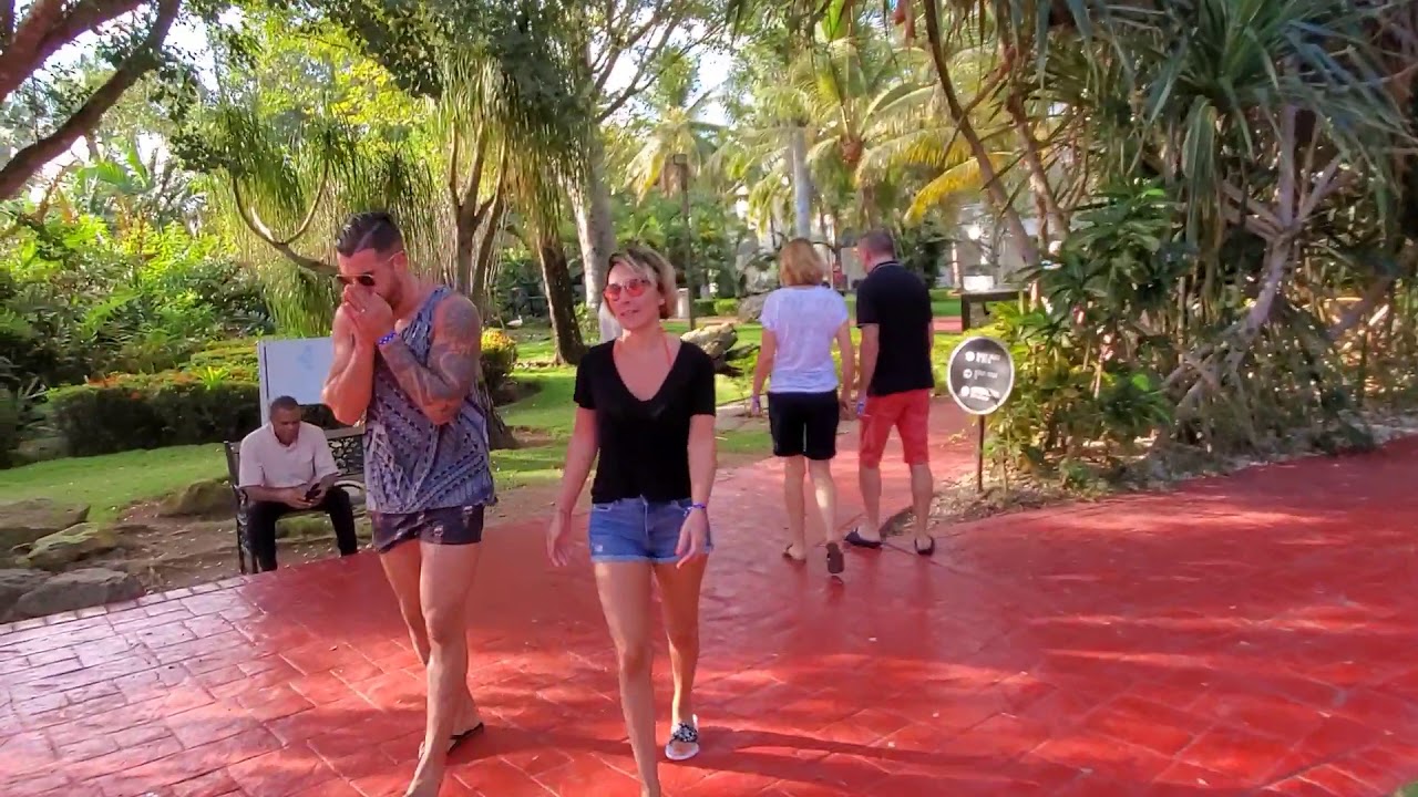 Be live colection canoa bayahibe. Comentario en español
