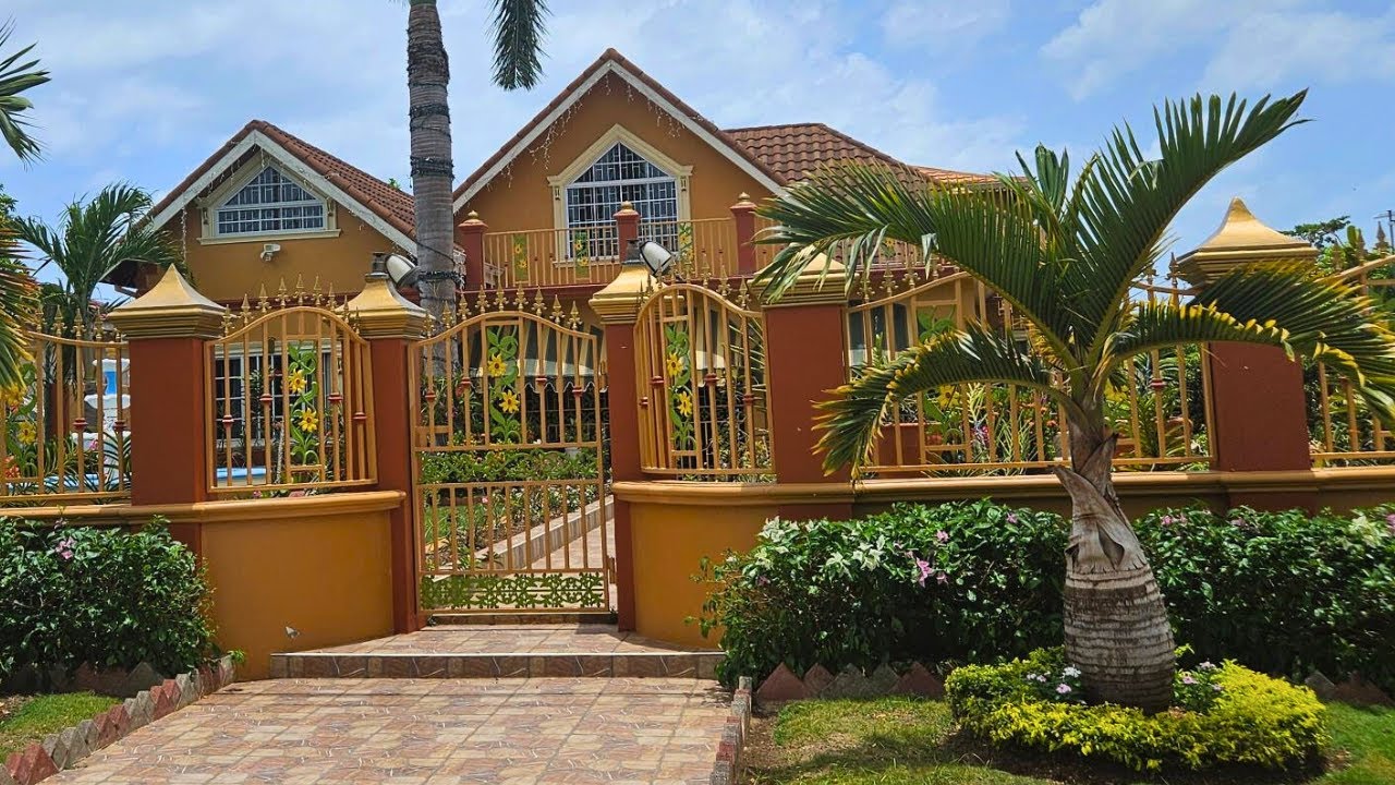 Beauitful 7 Bedroom 5 Bathroom House For Sale At Chantilly Gardens, Westmoreland, Jamaica