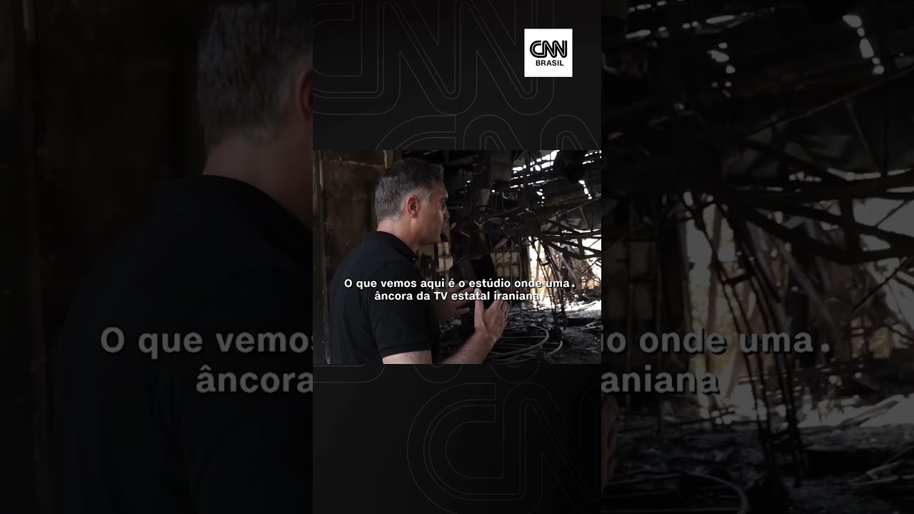 Rep&oacute;rter da CNN mostra destrui&ccedil;&atilde;o ap&oacute;s ataque em canal de TV do Ir&atilde;