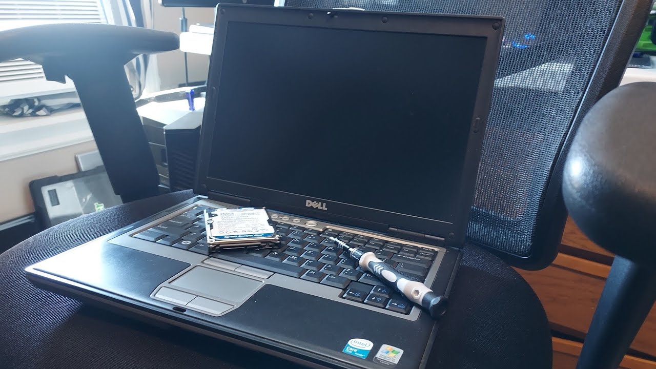 Installing 32bit windows 10 on the Dell Latitude D620