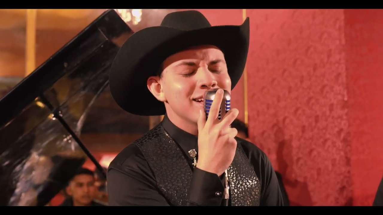 Sobre Todas Las Cosas - Comunidad Musical - Video Oficial (Acustico) 2025