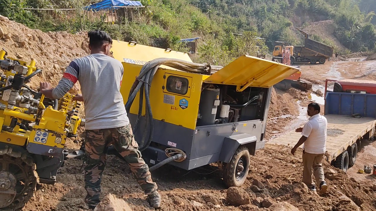 Atlas Drilling Machine Raising in Thrillor.