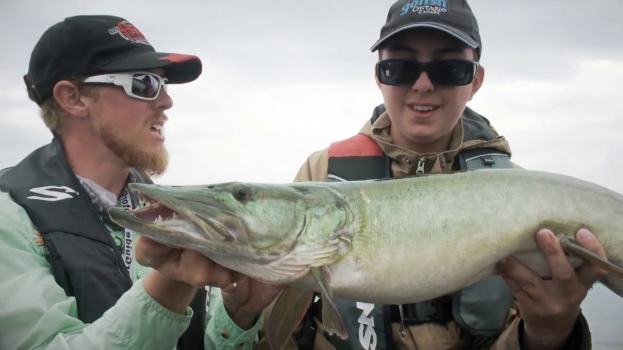 French River Muskie Fishing | Fish'n Canada