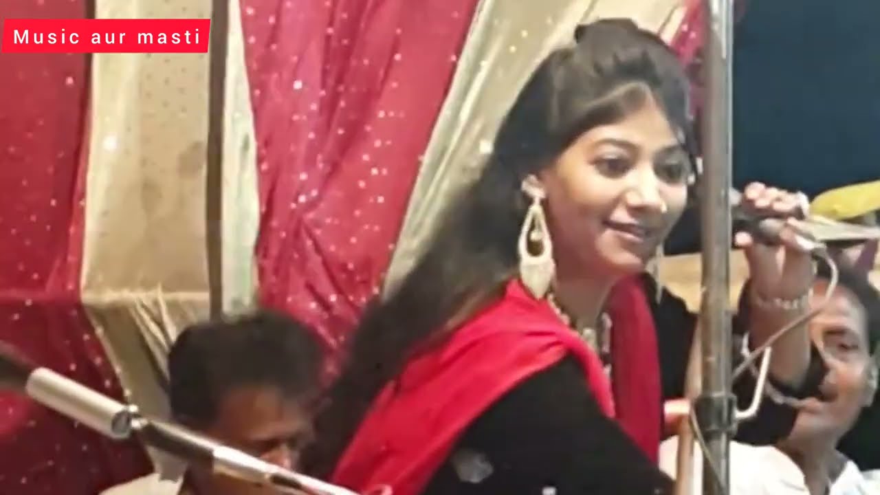 Raunak parveen ne is Ghazal ko dil khol ke gaa diya public jhoom uthi