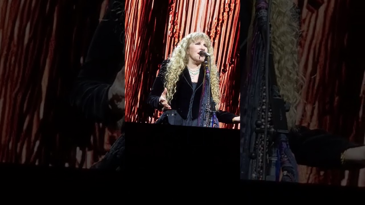 Stevie Nicks Gypsy plus 8 minute introduction to the song Gypsy