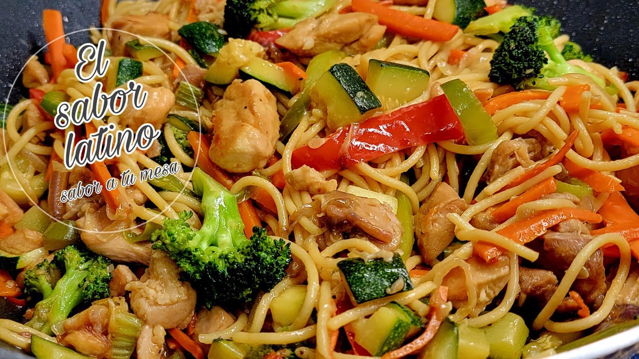 🔴 Como Hacer Un Delicioso Espagueti Estilo Chino 🍝 Como Hacer Comida China con Carne de Pollo✅️