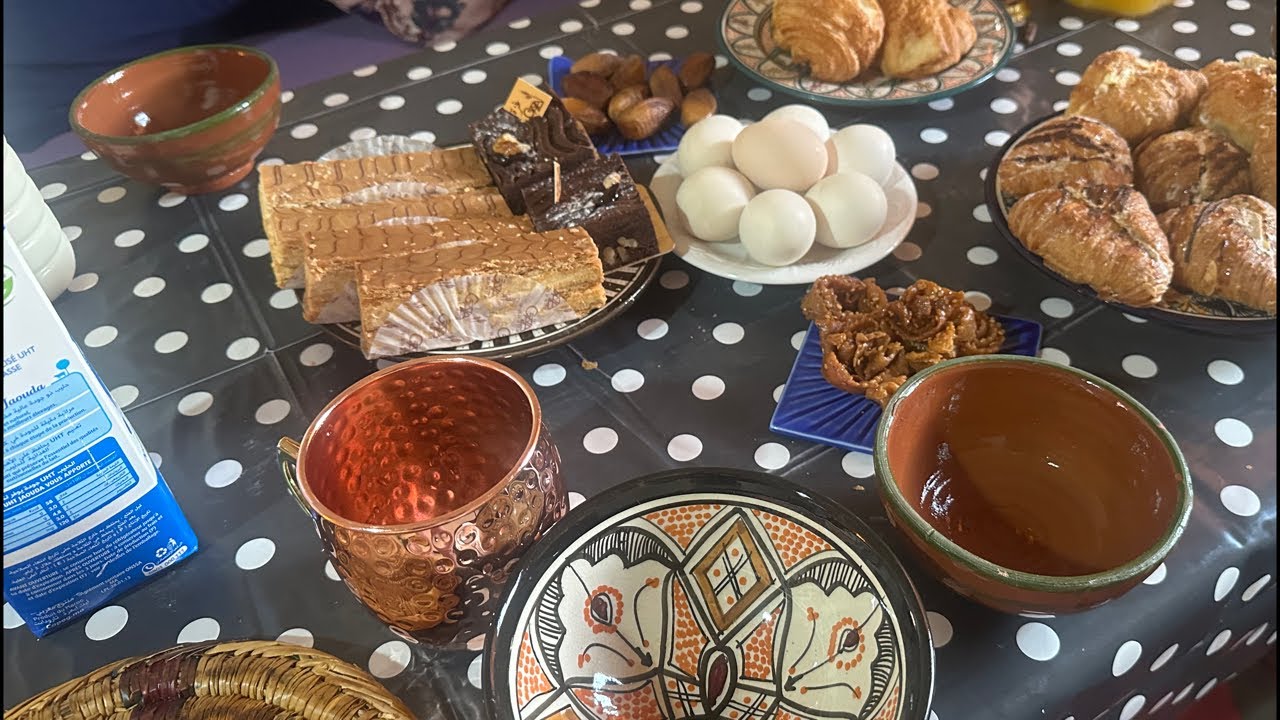 ‏أحلى فطور😋لهم على صديقي🤭 سيمو في المنزل 🏡#السعودية #مراكش😱 #روتيني_اليومي #فرنسا #الامارات ￼￼